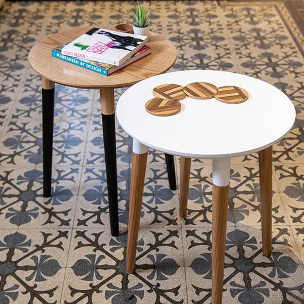 Basic white top sidetable