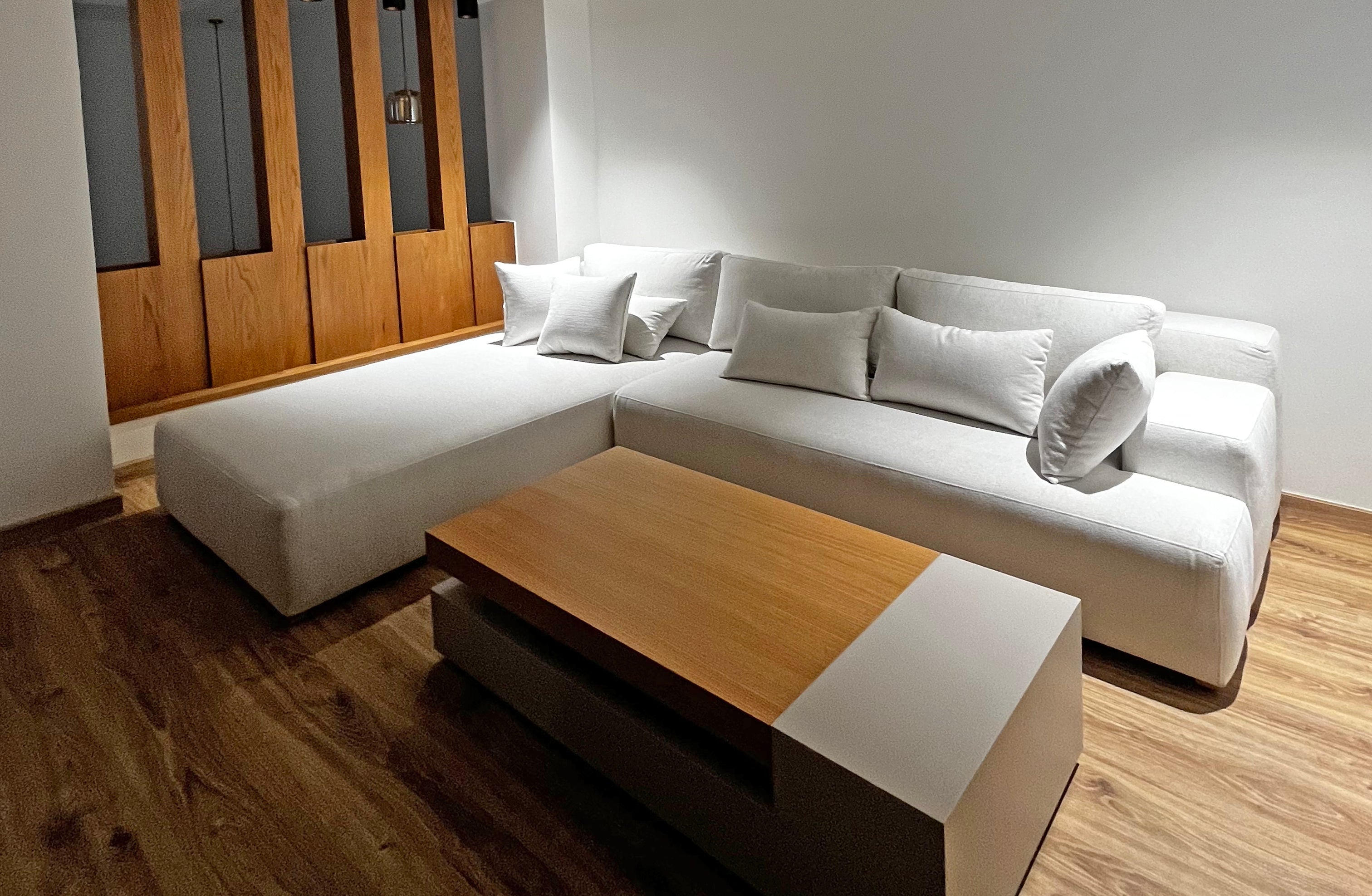Beige L-Shape Scala